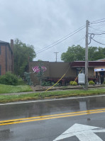 Graeter's Ice Cream outside