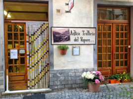 Antica Trattoria Del Vapore outside