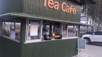 Tea Cafe outside