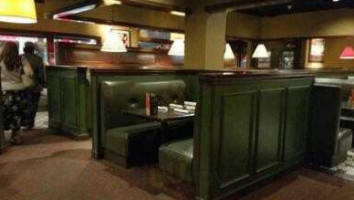 Ruby Tuesday inside