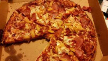 Domino's Pizza food