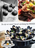 Smaek food