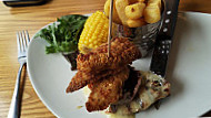 Harvester Hillington food