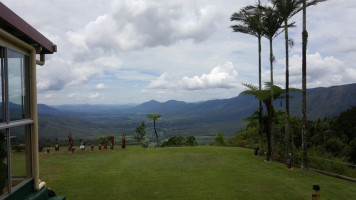 Eungella Chalet food