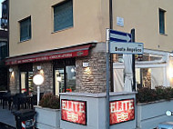 Pasticceria Elite outside