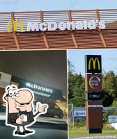 Mcdonald's Morenen outside