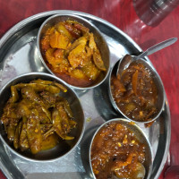 Lucky DhAba food