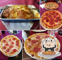 Pizzeria Del Corso food