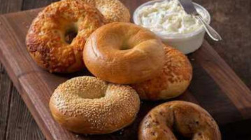 Einsten Bros. Bagels food