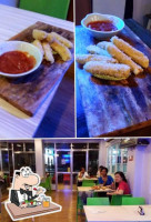 Traffic Lights Resto food