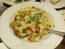 D'lish Bistro food