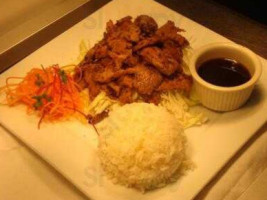 De Rice Thai Cuisine food