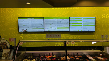 Saladworks menu