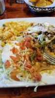 3 Amigos Mexican Hickory food