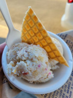 Jeni's Splendid Ice Creams food