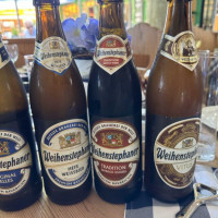 Weihenstephaner Berghütten food