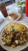 16th Avenue Diner food