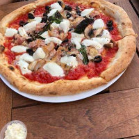 Midici Neapolitan Pizza food