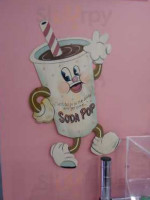 Lulu's Sweet Shoppe food