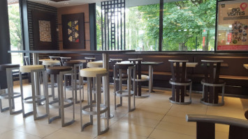 Mcdonald's inside