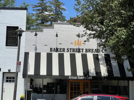 Baker Street Bread Co. Cafe Bakery outside