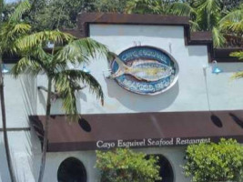 Cayo Esquivel Seafood inside