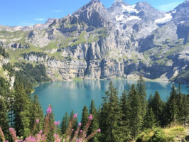 Oeschinensee food