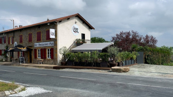 Restaurant Les Auberges Sarl de la Belle Aurore outside