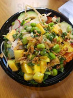 Poke Paradise food