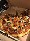 Alfredo's Pizza food