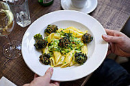 Carluccio's food