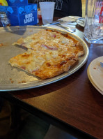 Border Pizza Parlor food