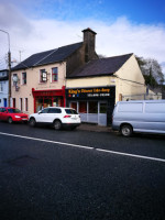 King's Chinese Takeaway outside