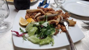 La Taverna Del Pescatore food