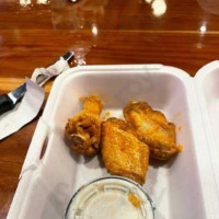 Hooters food