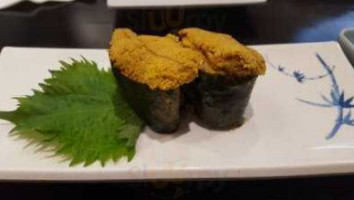 Sushi Kuchi food