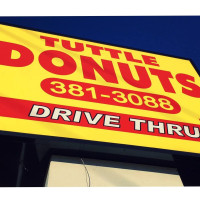 Tuttle Donuts food