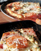 Palio's Pizza Cafe On Tap food