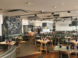 Pizza Express Banstead food