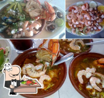 Mariscos Las Cazuelitas food