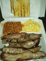 Browns BBQ food