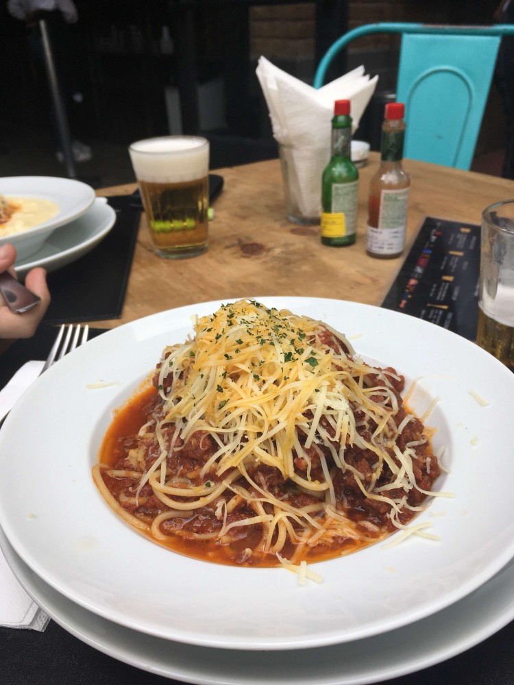 restaurant image