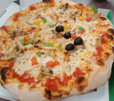 Pizza Belnova food