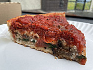 Zacharys Chicago Pizza food