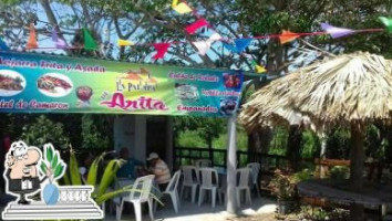 La Palapa De Anita inside