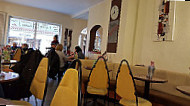 Eiscafe Capri inside