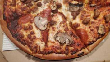 Pizza Hut food