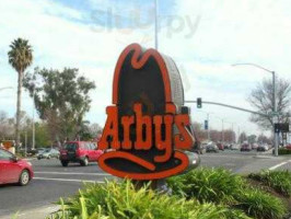 Arby's outside