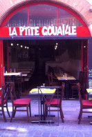 La P'Tite Gouaille food