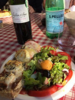 Le Dejeuner Sur L'herbe food